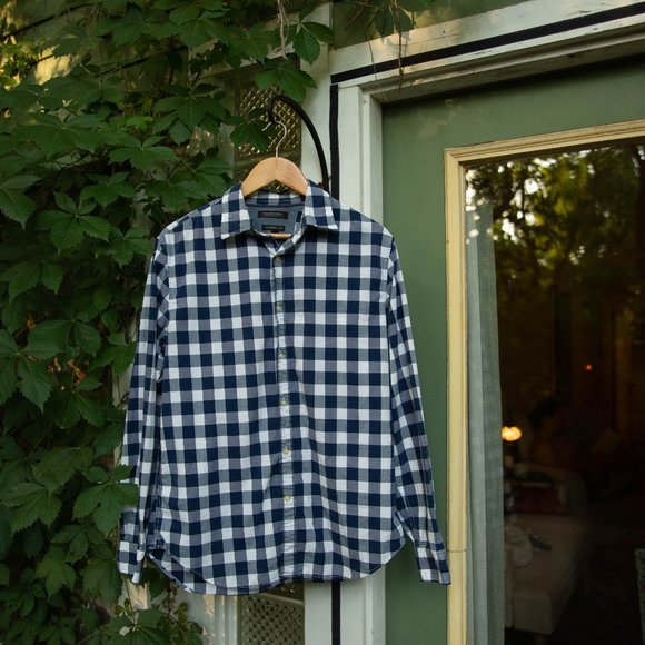 Banana Republic shirt - Picture 1 of 2